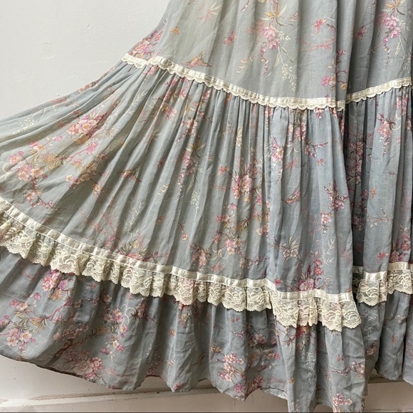 Gunne Sax • 1970’s Prairie Maxi Dress - Picture 4 of 16